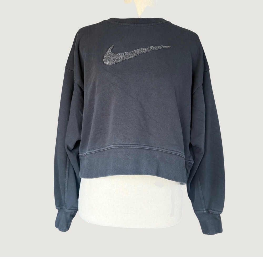 Nike Sweatshirt Women XS Black Excellent Cropped Tonal Swoosh Logo Pullover